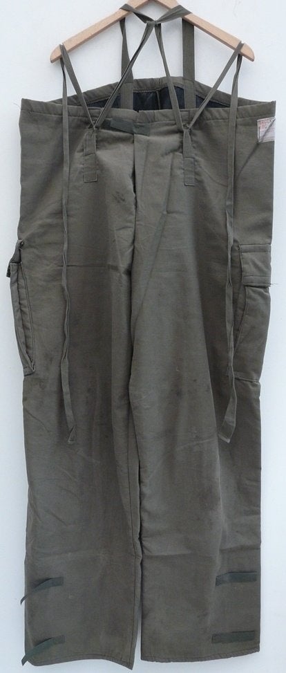 Broek Uitrusting Beschermend NBC, M78, maat L, KL, 1980s.(1), Verzamelen, Ophalen of Verzenden, Landmacht, Nederland, Kleding of Schoenen