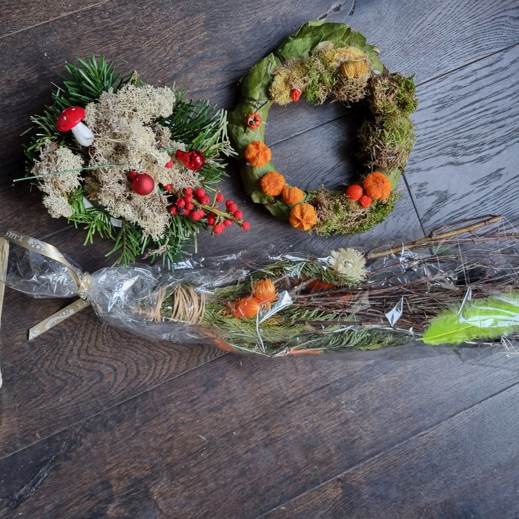 Krans en takken / decoratie groen, Ophalen of Verzenden, Zo goed als nieuw