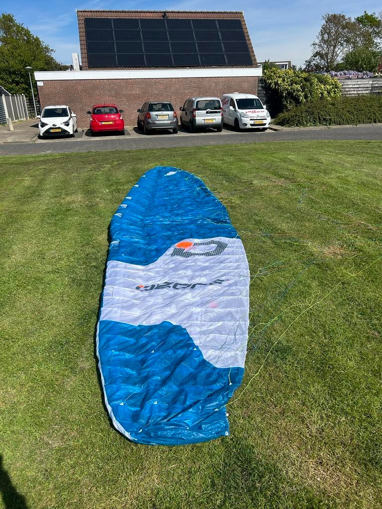 Ozone Mach 1 11m, Watersport en Boten, Geen board, Zo goed als nieuw, Kite, 11 m²