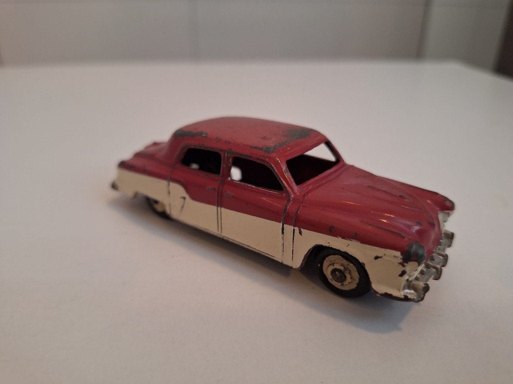 Dinky Toys Studebaker Landcruiser (twee kleuren, nr. 172), Ophalen of Verzenden, Gebruikt, Auto, Dinky Toys