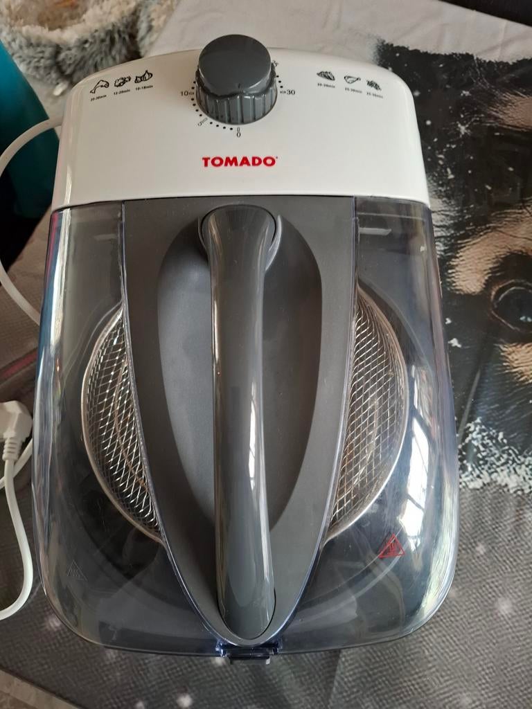 Tomado Airfryer - Compact en Efficiënt, Ophalen of Verzenden