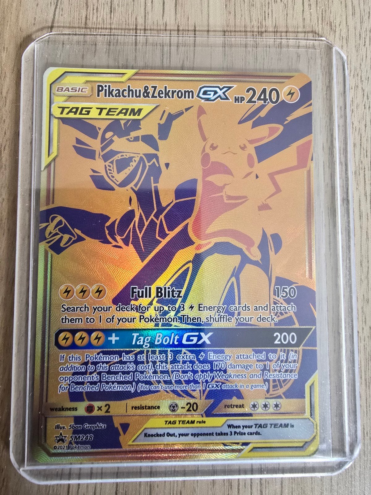 Pikachu & Zekrom GX SM248 Full Art Promo Pokémon Kaart, Hobby en Vrije tijd, Ophalen of Verzenden, Zo goed als nieuw, Losse kaart