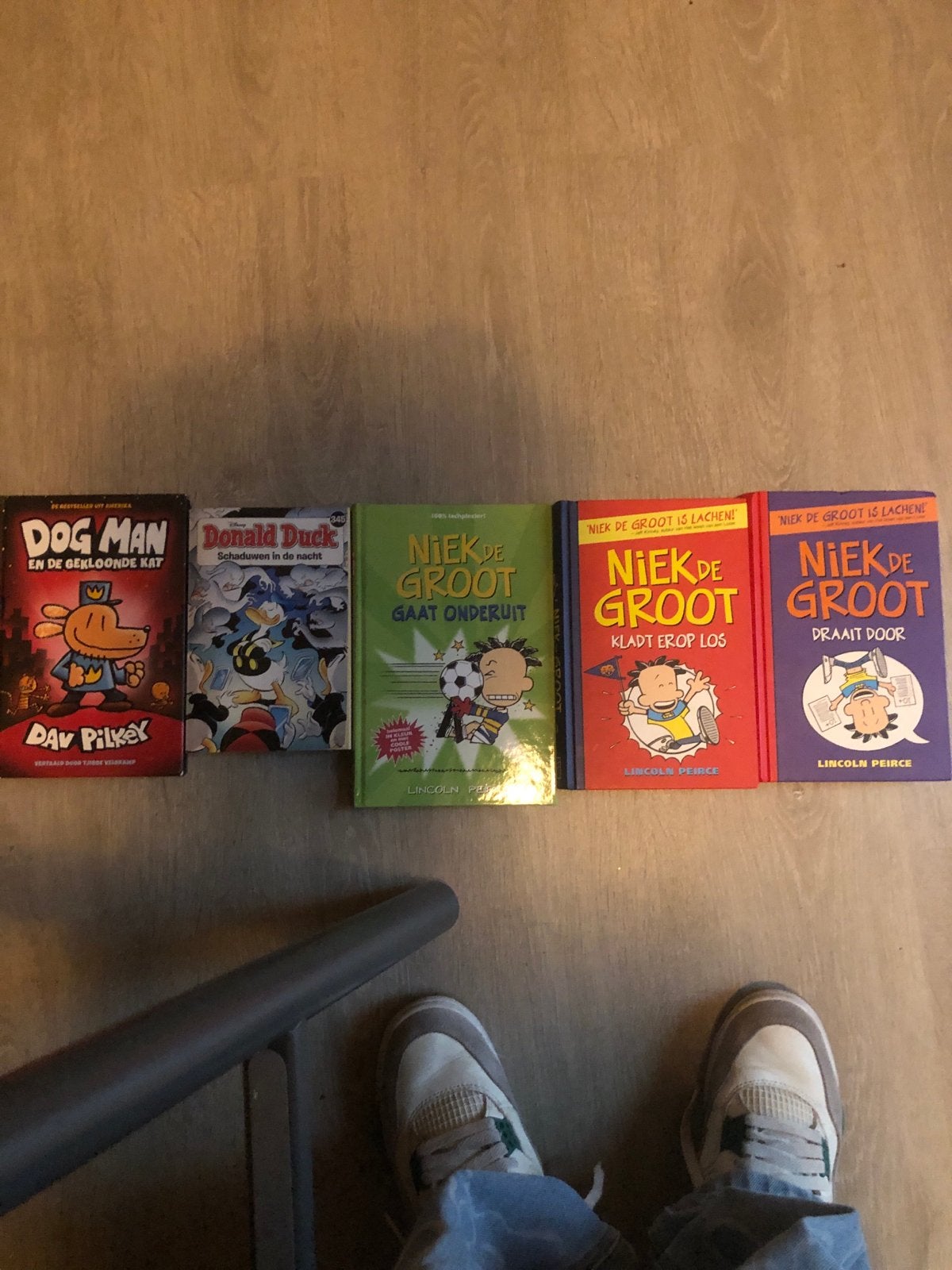 Kinderboeken: Dog Man, Donald Duck, Niek de Groot, Ophalen of Verzenden, Zo goed als nieuw