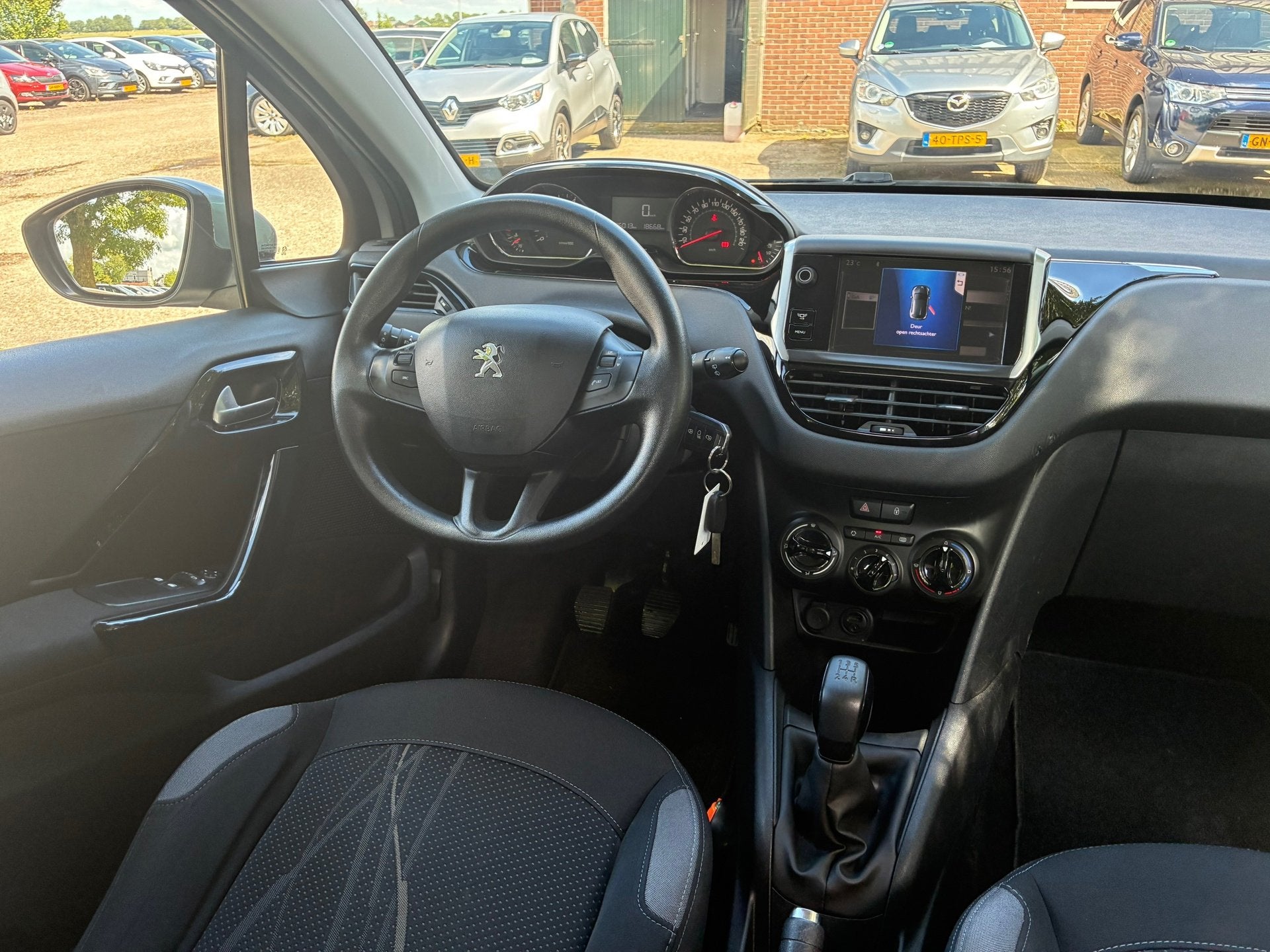 Peugeot 208 1.2 VTi Access | Cruise + Airco nu € 2.975,-!, Auto's, Euro 5, Stof, Gebruikt, 1199 cc