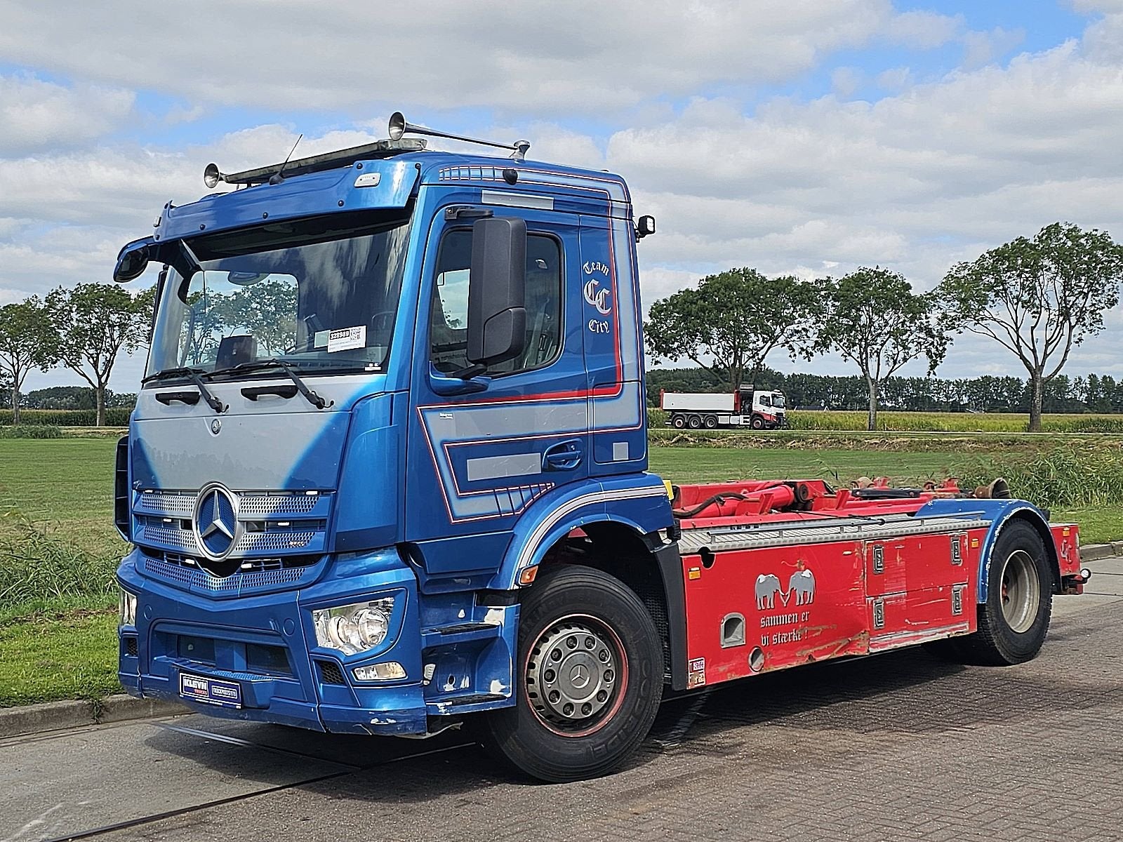 MERCEDES-BENZ ANTOS 1832 4x2 multilift 14t, Automaat, Stoelverwarming, Euro 6, Overige kleuren