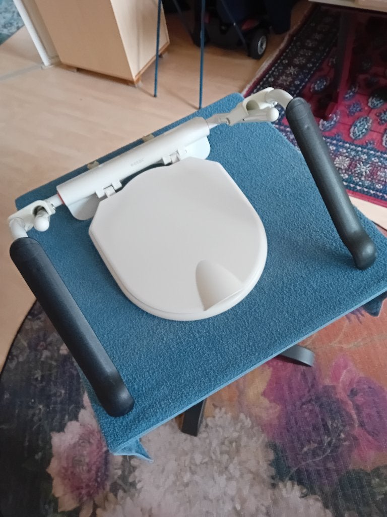 Toiletverhoger met armleuningen - Comfort en veiligheid, Ophalen, Zo goed als nieuw, Toilet