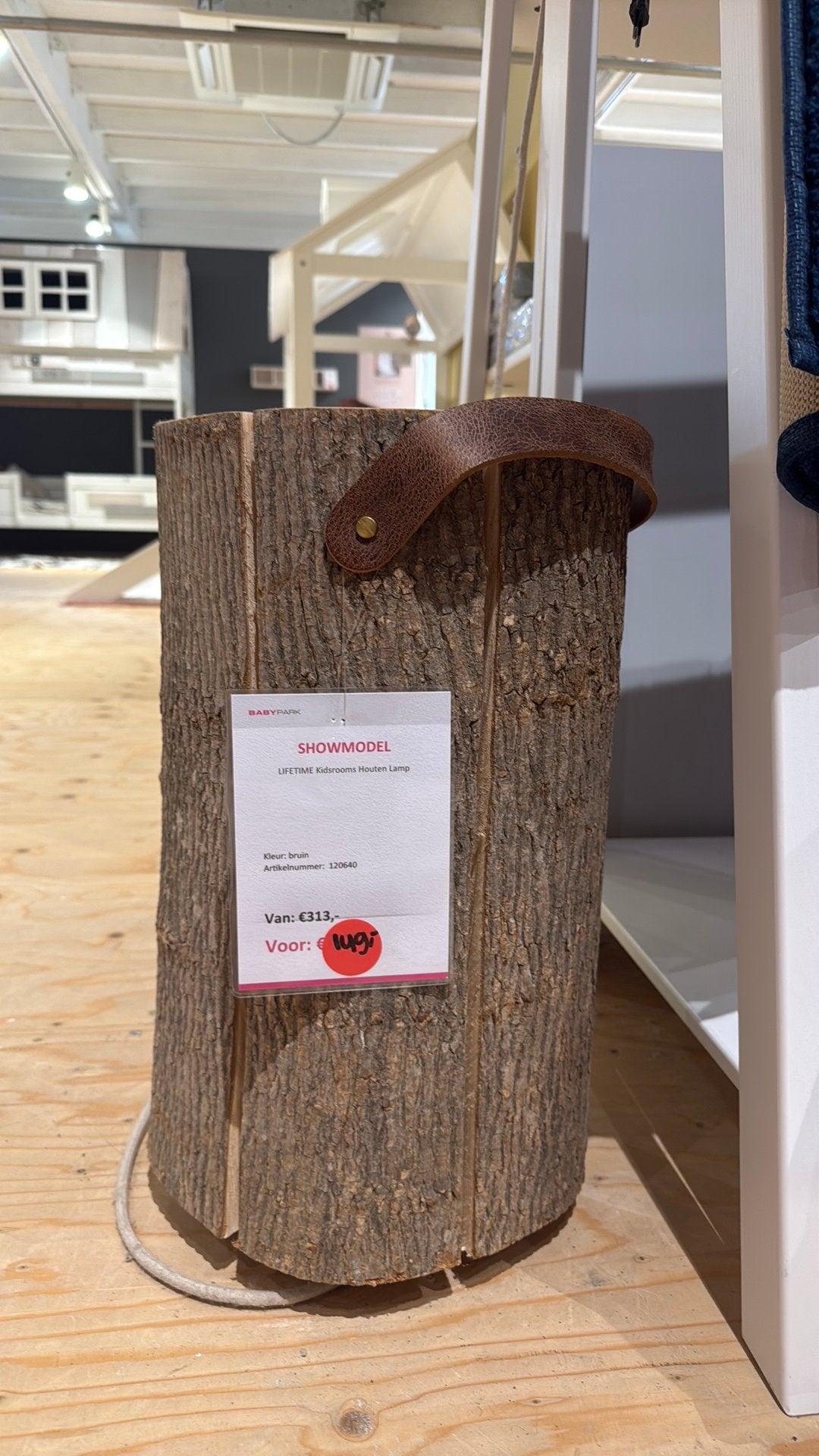 Lifetime Houten Lamp, Ophalen, Zo goed als nieuw