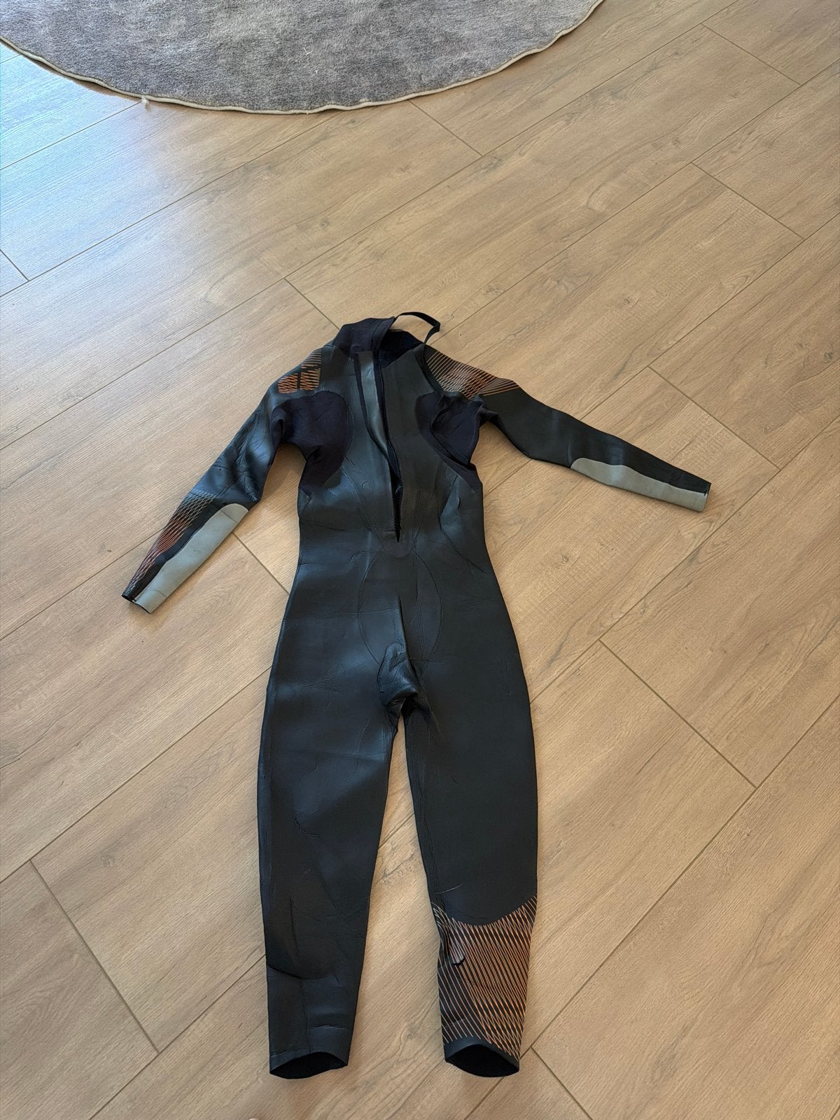 Arena wetsuit maat M - Gebruikt met lichte nagelscheurtjes, Watersport en Boten, Watersportkleding, Ophalen of Verzenden, Gebruikt