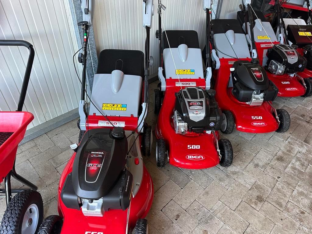 Gazonmaaiers/ grasmaaiers, Tuin en Terras, Grasmaaiers, Cirkelmaaier, Nieuw, Ophalen of Verzenden, Benzine-grasmaaier