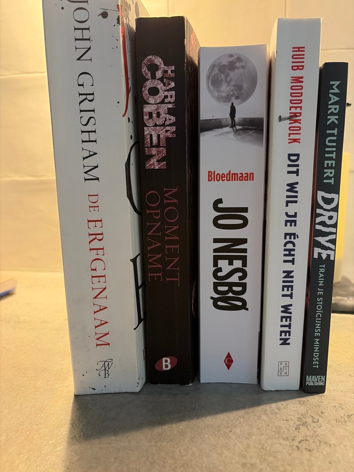 Boekenpakket: Grisham, Coben, Nesbø, Modderkolk, Tuitert, Boeken, Ophalen of Verzenden, Gelezen, Nederland