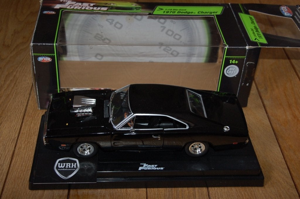 1:18 DODGE CHARGER DOM Fast and Furious Joyride WRH, Verzenden, Zo goed als nieuw, Auto, ERTL