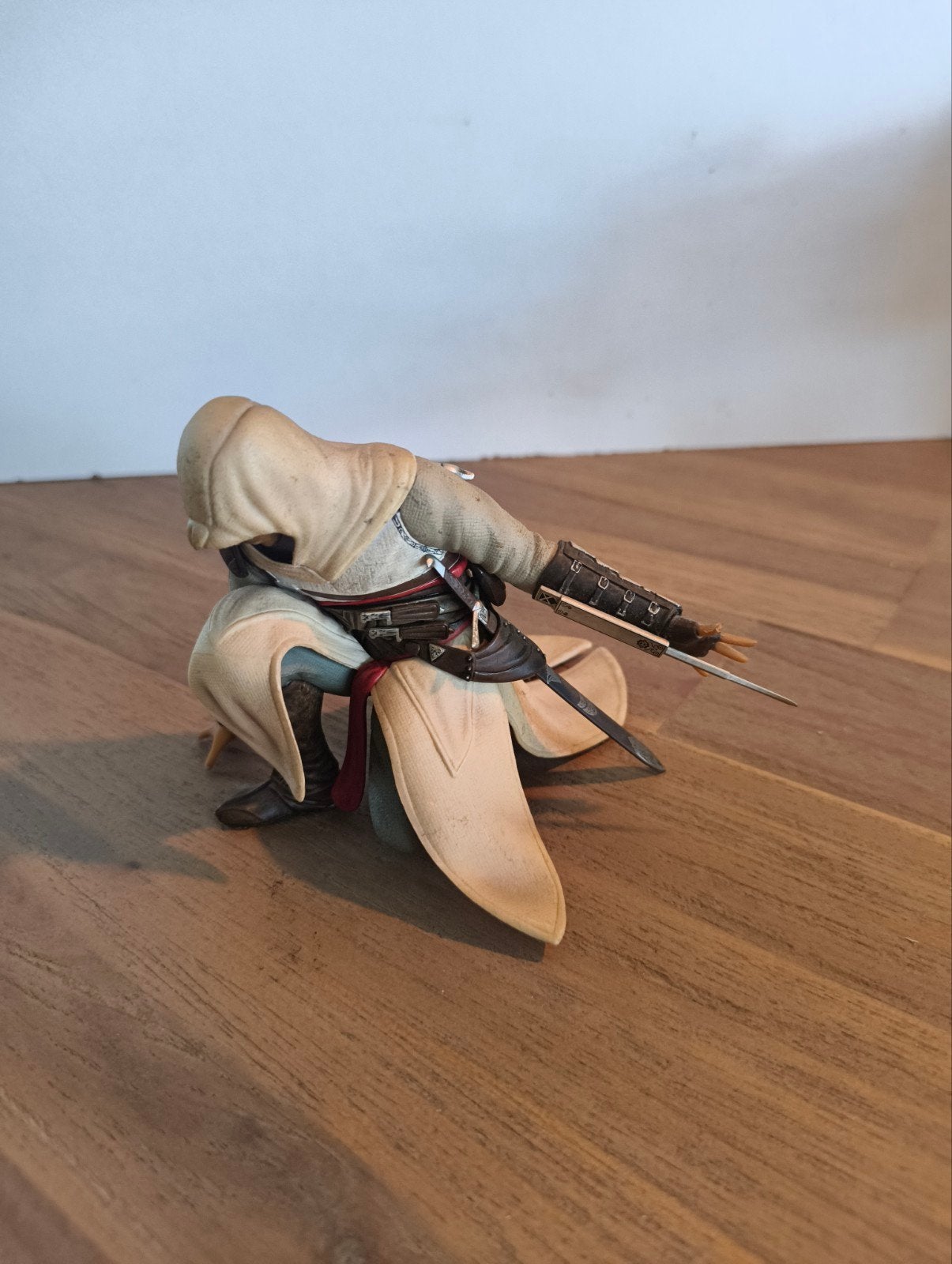 Altair-figuur in hurkhouding - Assassin's Creed, Ophalen of Verzenden, Zo goed als nieuw