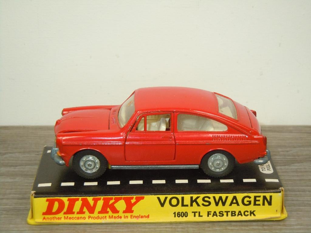 VW Volkswagen 1600TL Fastback - Dinky Toys 163 England, Engeland, Auto, Verzenden, Dinky Toys