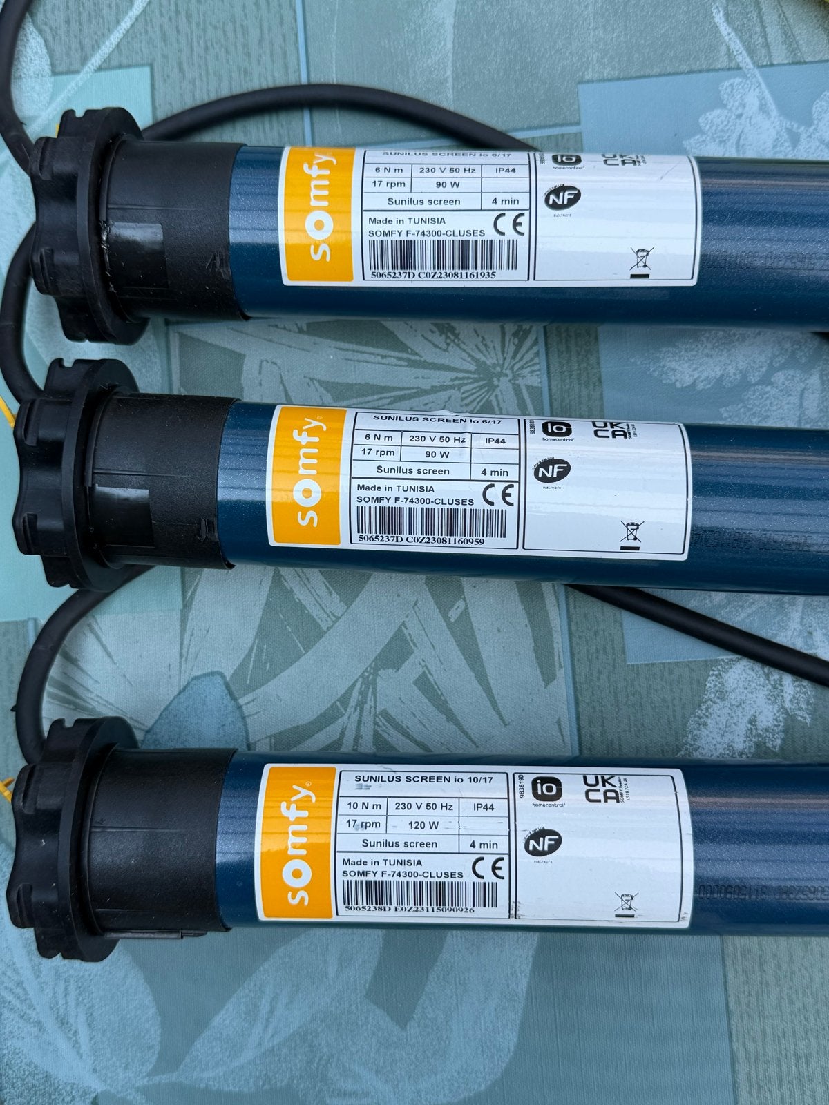 Nieuwe Somfy Sunilus Screen IO 1 x 10/17 motoren en 2 x 6/17, Doe-het-zelf en Verbouw, Rolluiken, Overige kleuren, Nieuw, Ophalen of Verzenden
