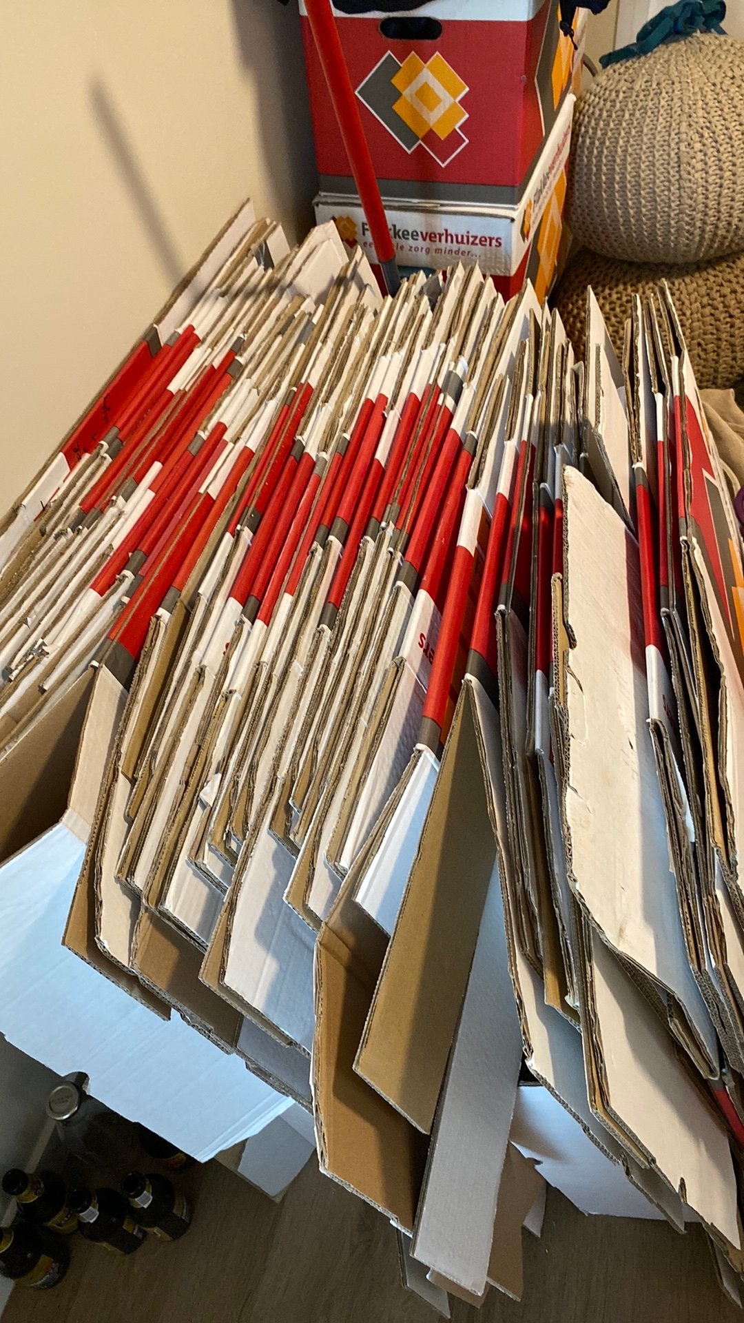 Verhuisdozen van officieel verhuisbedrijf, Ophalen, Doos, 50 tot 75 cm, Minder dan 40 cm