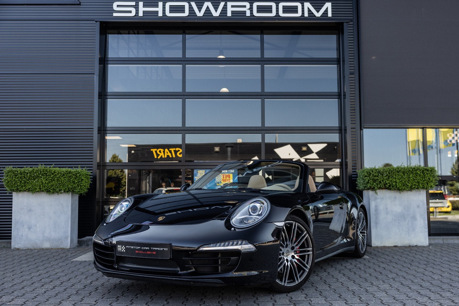 Porsche 911 Cabrio 991 3.8 Carrera 4S, Sportuitlaat, PTV+, P, Auto's, Porsche, Automaat, Gebruikt, Beige, Cabriolet