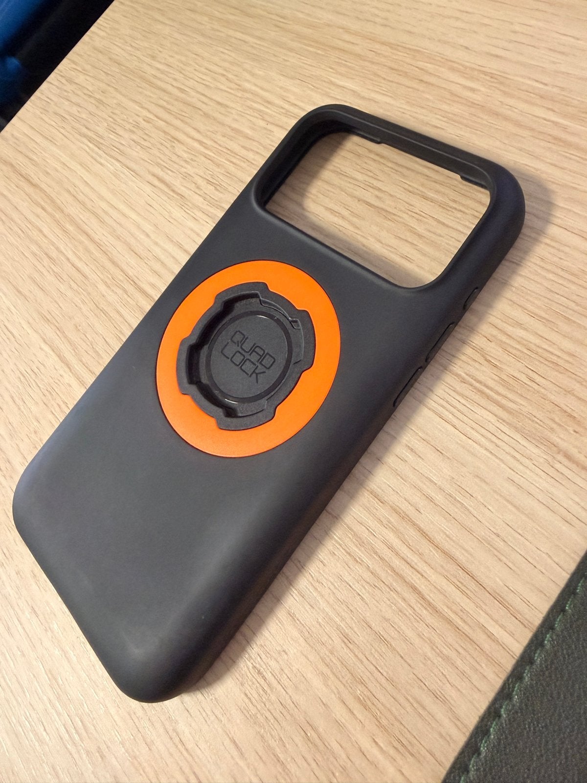 Quad Lock Hoesje voor iPhone 17 Pro Max, Kunststof, IPhone 17, Zwart, Quad Lock