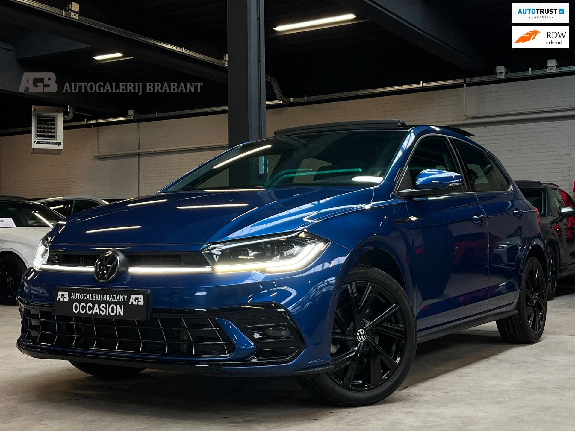 Volkswagen POLO 1.0 TSI R-Line Business Pano/Sfeer/Carplay/A, Auto's, Dealer onderhouden, Stof, Gebruikt, Euro 6