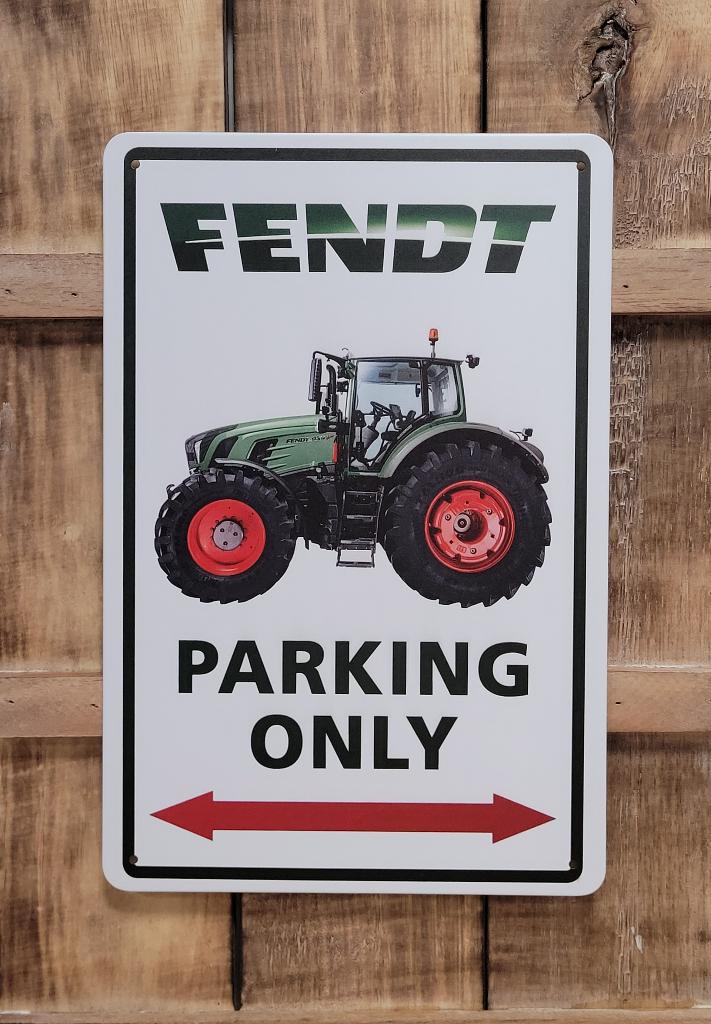 Fendt tractor parking only reclamebord van metaal wandbord, Ophalen of Verzenden, Nieuw, Auto's
