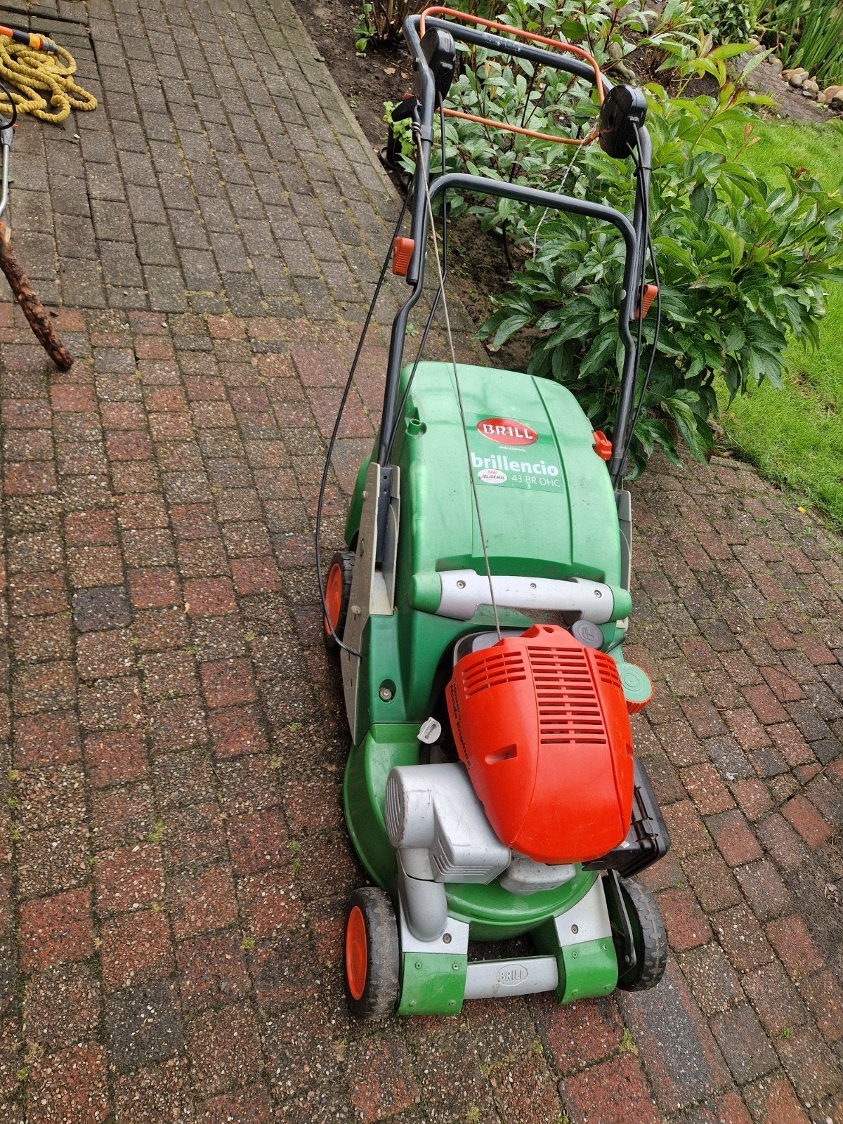Brill Benzine Grasmaaier met Honda motor, Ophalen, Cirkelmaaier, Gebruikt, Brill