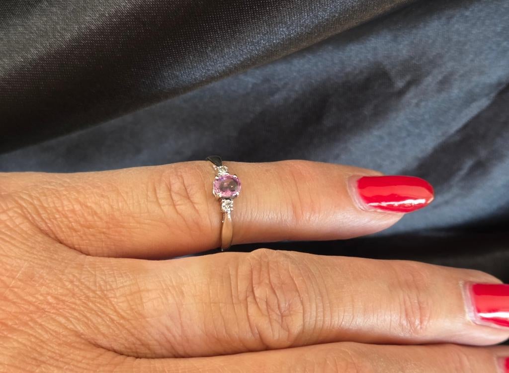 Gouden Vintage ring rosé saffier en diamant. 2026/176., ., Ophalen of Verzenden, ., Roze