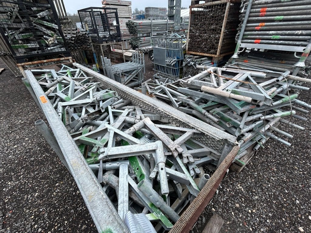 Originele gebruikte Layher Allround Consoles 0,39 m & 0,73 m, Doe-het-zelf en Verbouw, Ophalen, Gebruikt, Overige typen, 5 meter of hoger