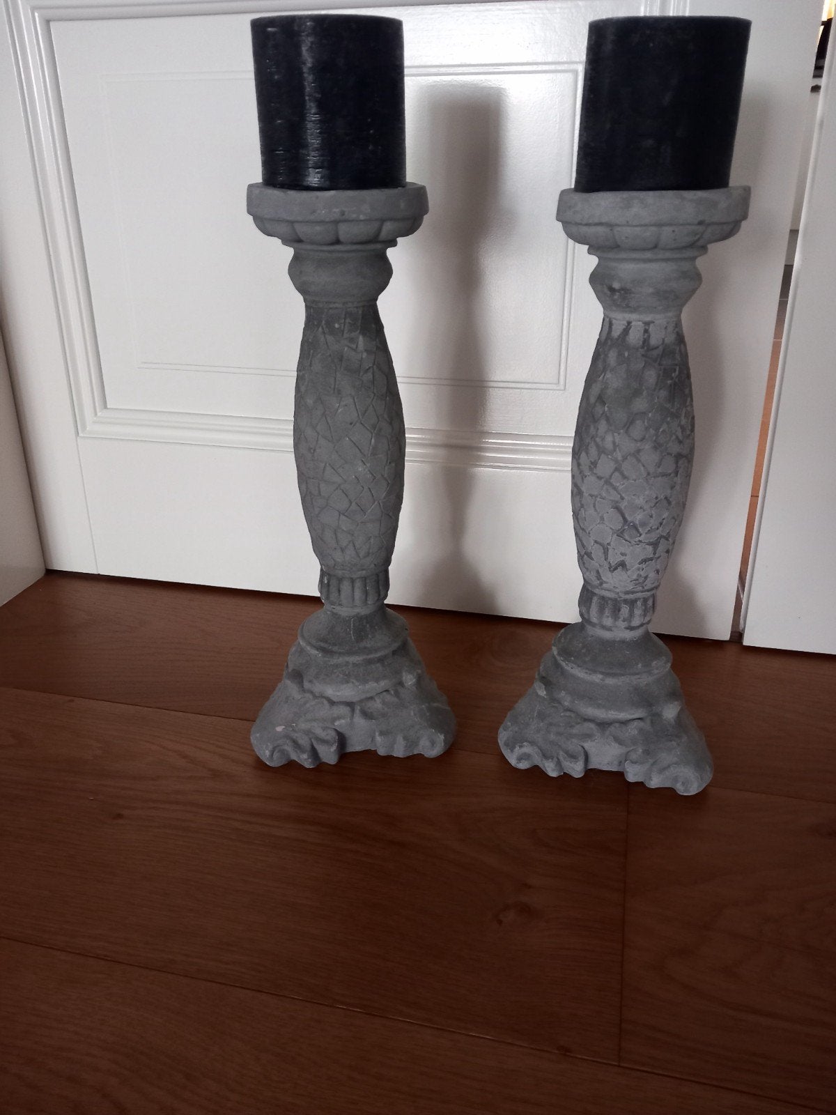 betonnen/stenen kandelaars, Ophalen