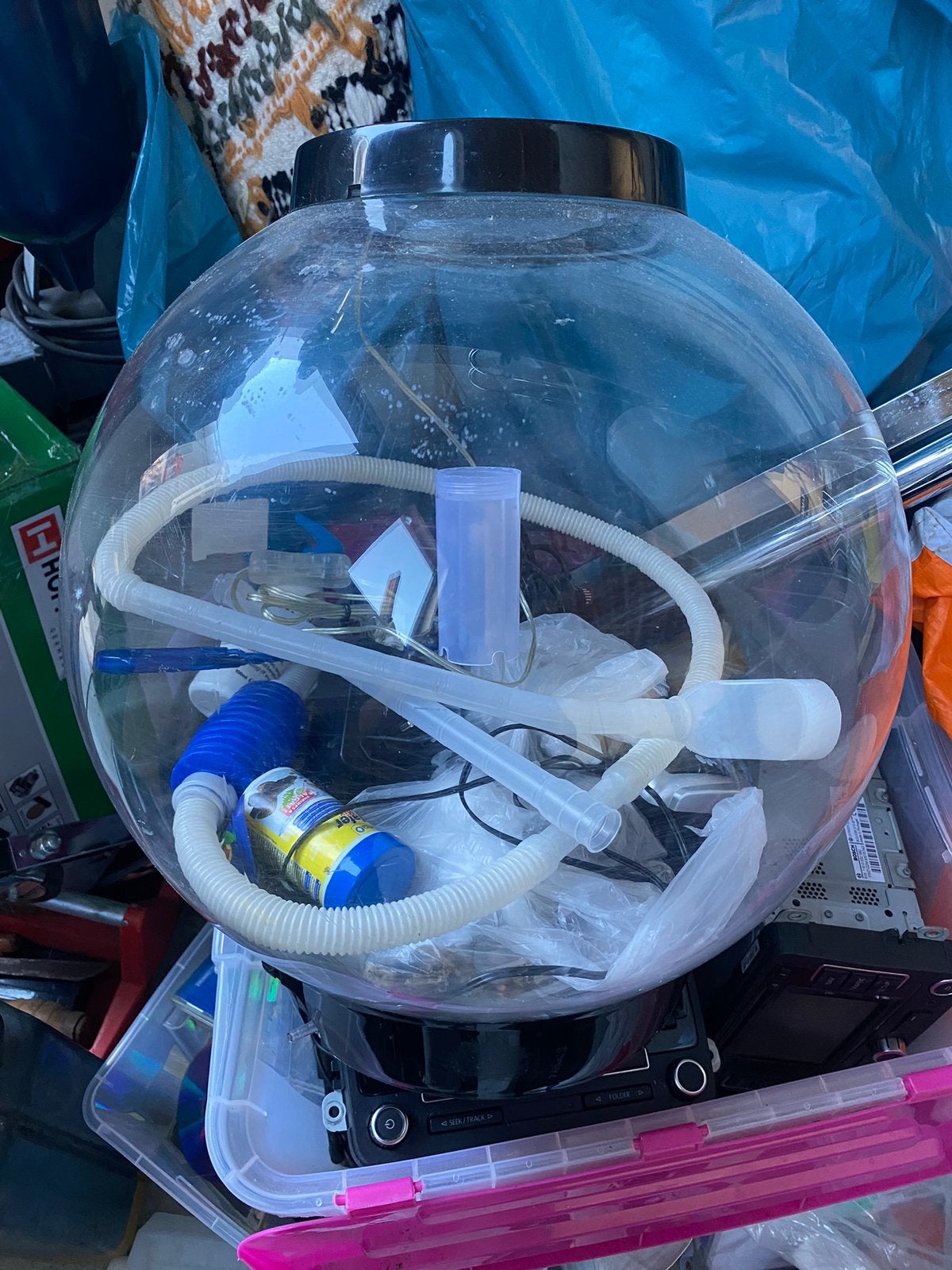 Biorb compleet aquarium vissen ronde aqua pomp, Dieren en Toebehoren, Verzenden, Zo goed als nieuw, Gevuld zoetwateraquarium
