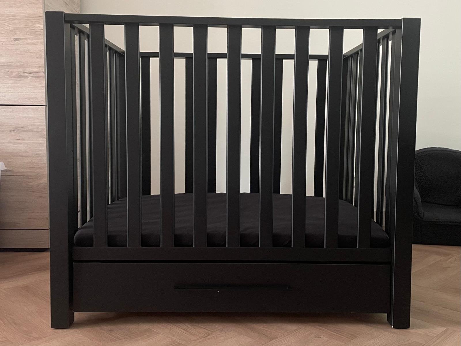 Europe Baby Casper Box Met Lade II Mat Zwart + Matras, Ophalen, Zo goed als nieuw, Rechthoekig, In hoogte verstelbaar
