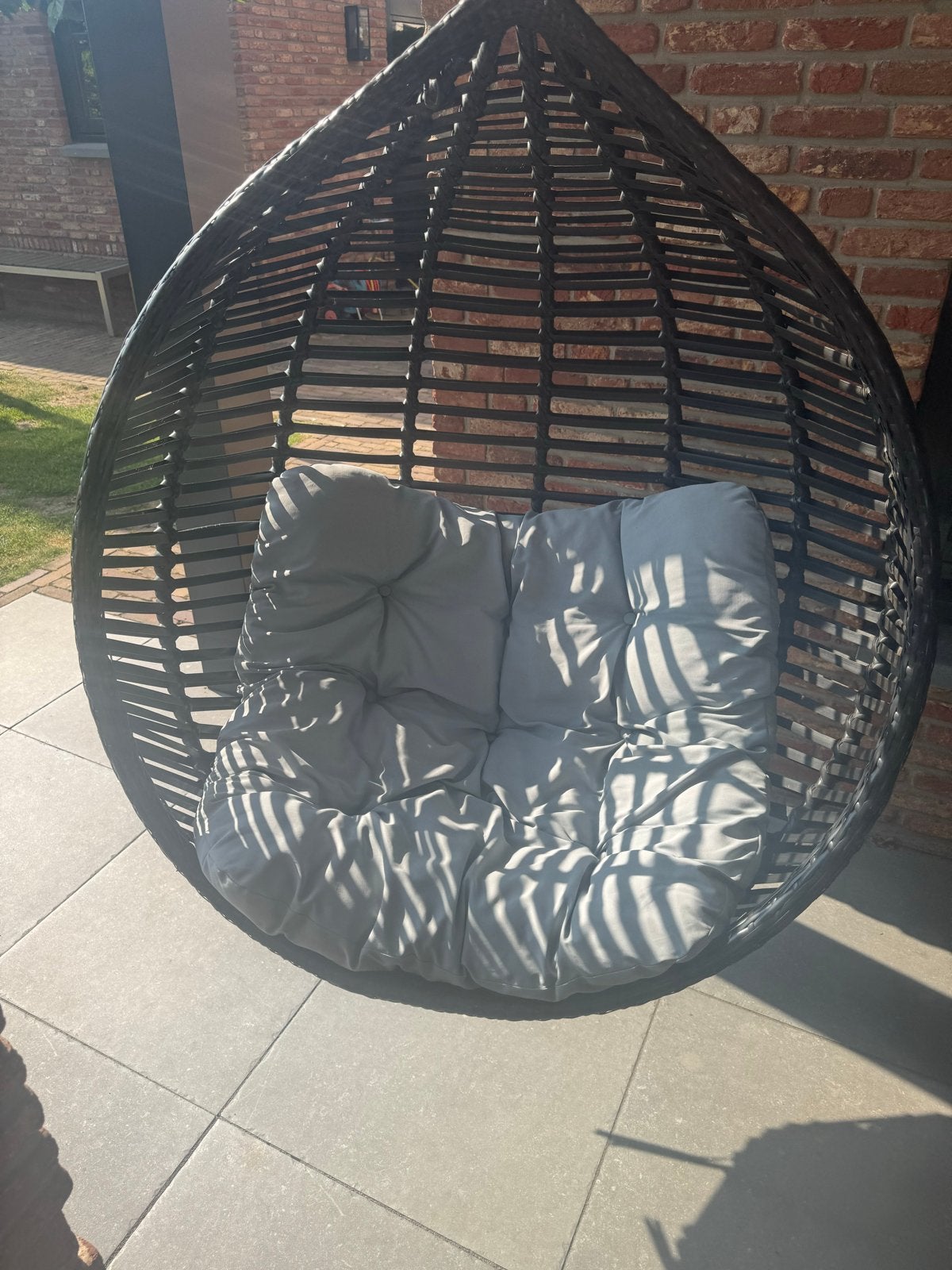 Zwarte hangstoel, Ophalen, Gebruikt, Wicker