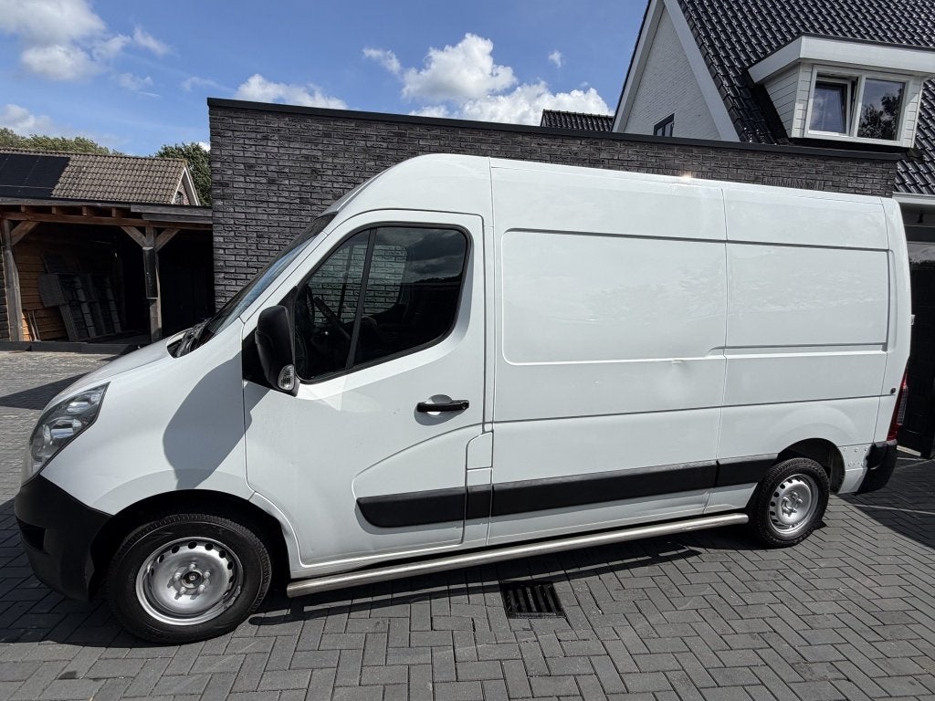 Renault Master T33 2.3 dCiL2H2GénDC| AIRCO| NAVI| TREKHAAK|, Euro 5, Gebruikt, 4 cilinders, Renault