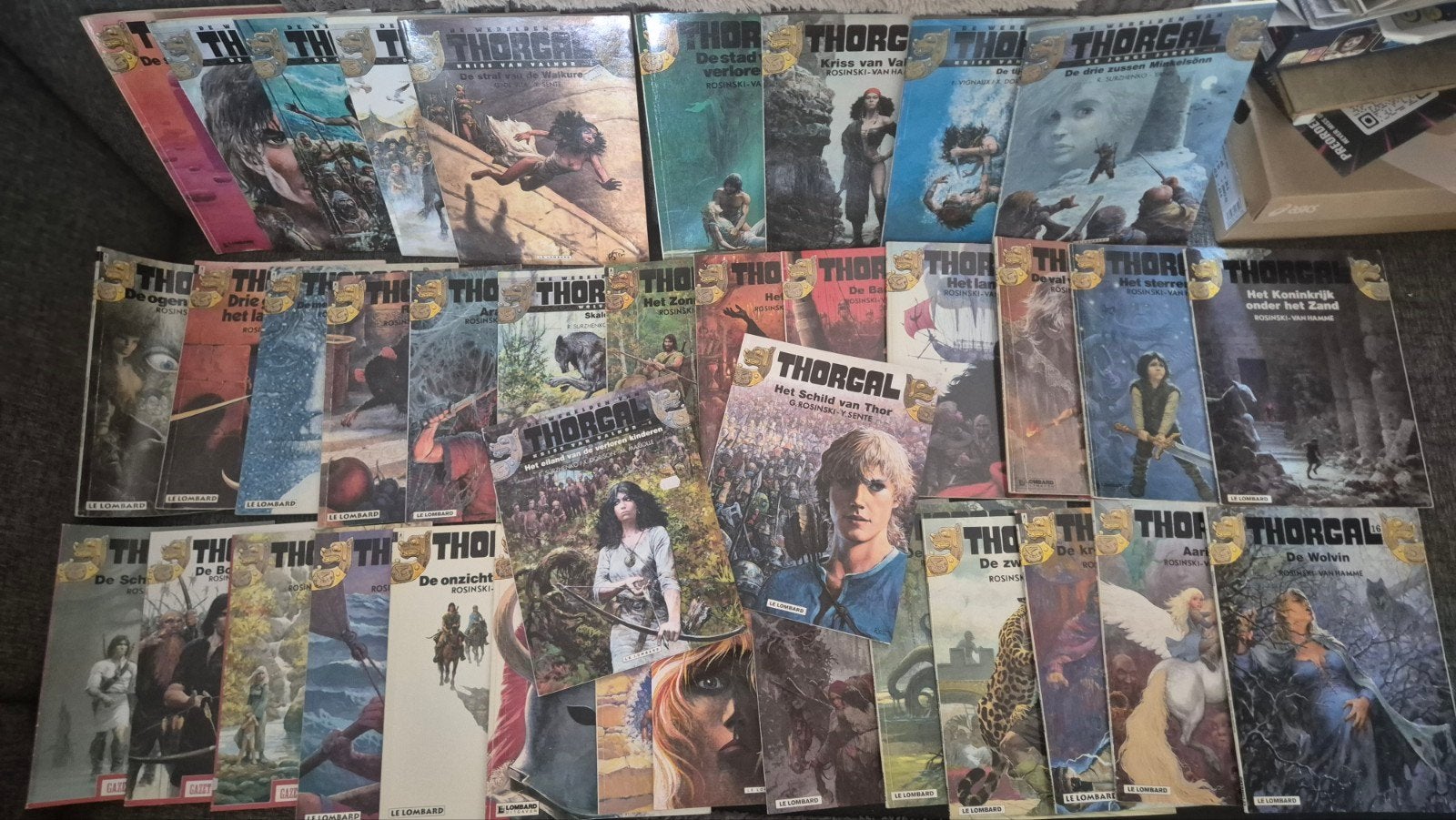 Thorgal stripalbums - regulier en spin-offs (38 stuks), Boeken, Ophalen of Verzenden
