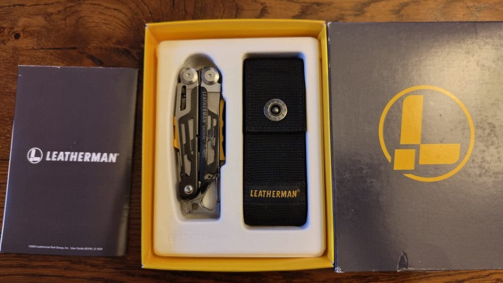 Leatherman Signal Multitool met Sheath - Nieuw in verpakking, Verzenden, Info@leathermaneurope.com, Nieuw, Holterkamp 16, Ratingen, Duitsland