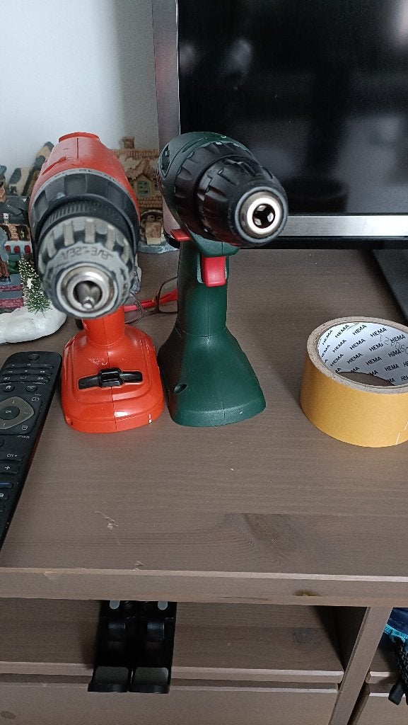 Boormachines zonder accu - Black & Decker en Bosch, Ophalen of Verzenden, Gebruikt, Boor- en Schroefmachine
