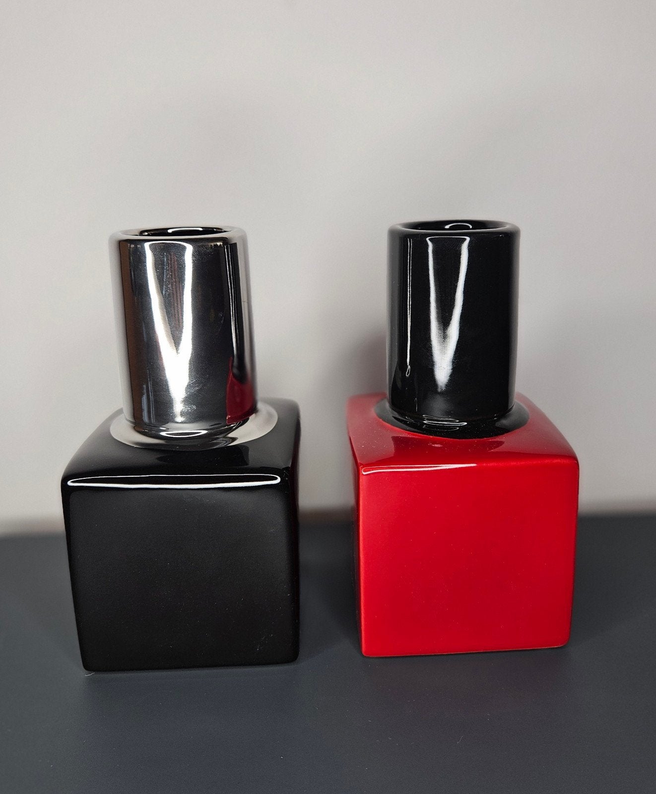 Vaas nagellak, 2 mod H.18cm, Gilde Handwerk, Meerkleurig, Export@Gildehandwerk.com, Nieuw