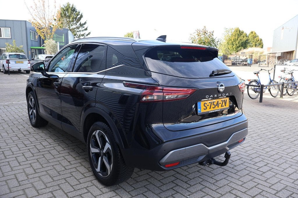 Nissan Qashqai 1.3 MHEV Xtronic N-Connecta 2e Eigenaar | NL-, Auto's, Nissan, Stof, Euro 6, Zwart, Origineel Nederlands