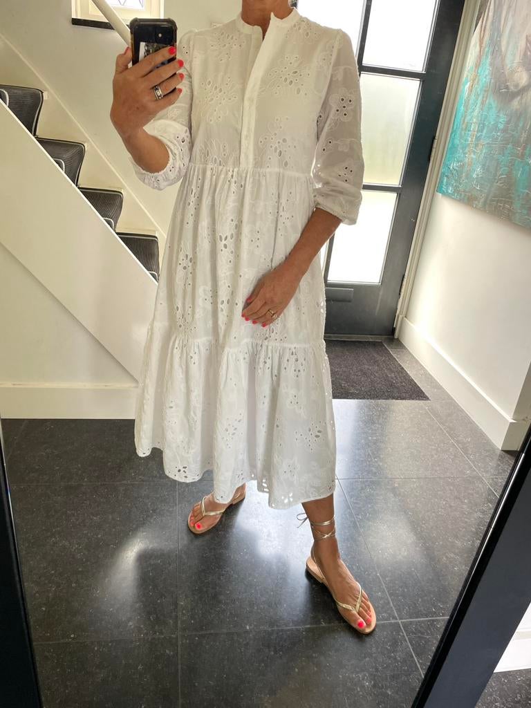ZARA, prachtige witte katoenen broderie jurk, S/M, Ophalen of Verzenden, Nieuw, Wit, Onder de knie