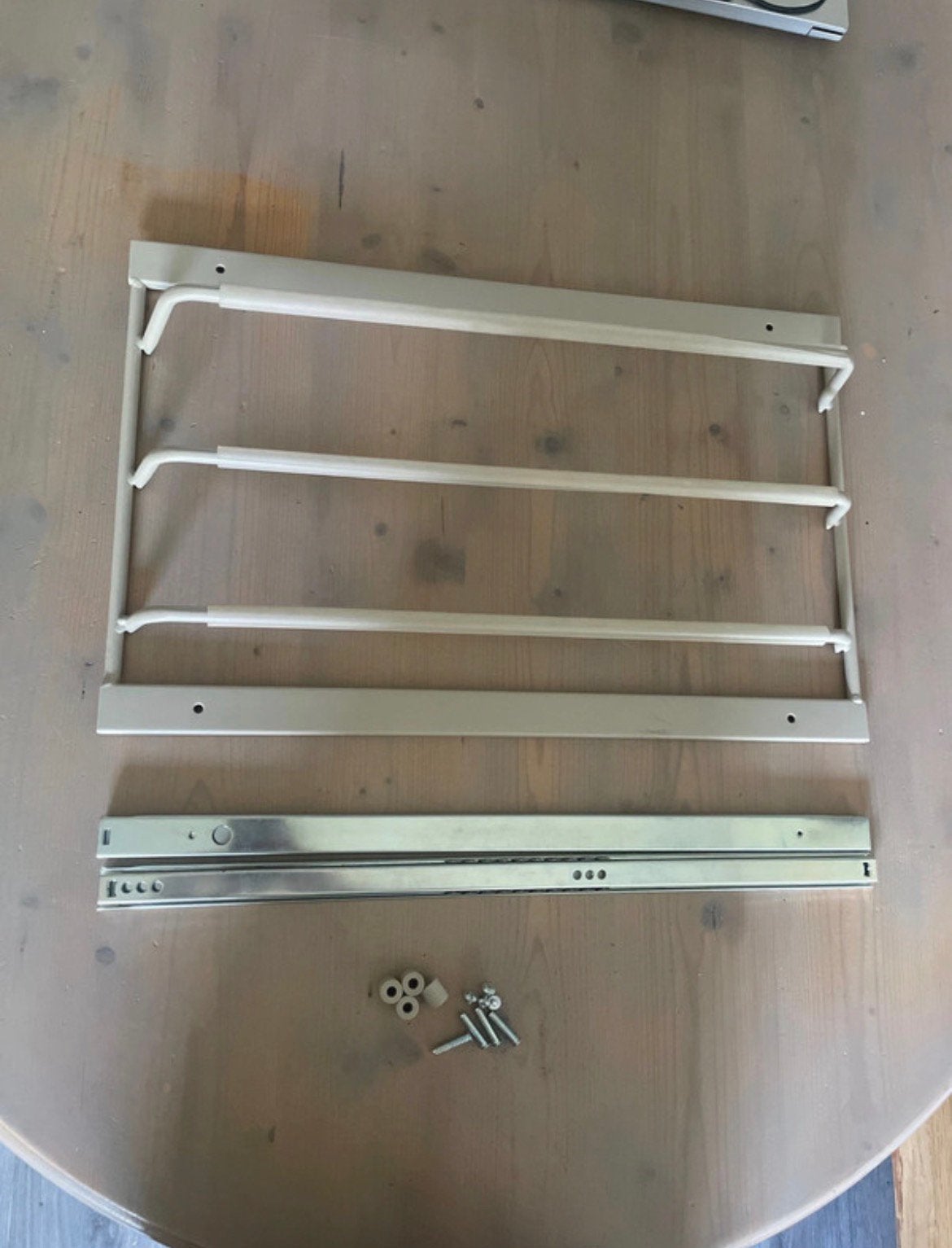 Komplement 20167 IKEA- uitschuifbaar ophangsysteem, Ophalen, 50 tot 100 cm, Zo goed als nieuw, Minder dan 100 cm