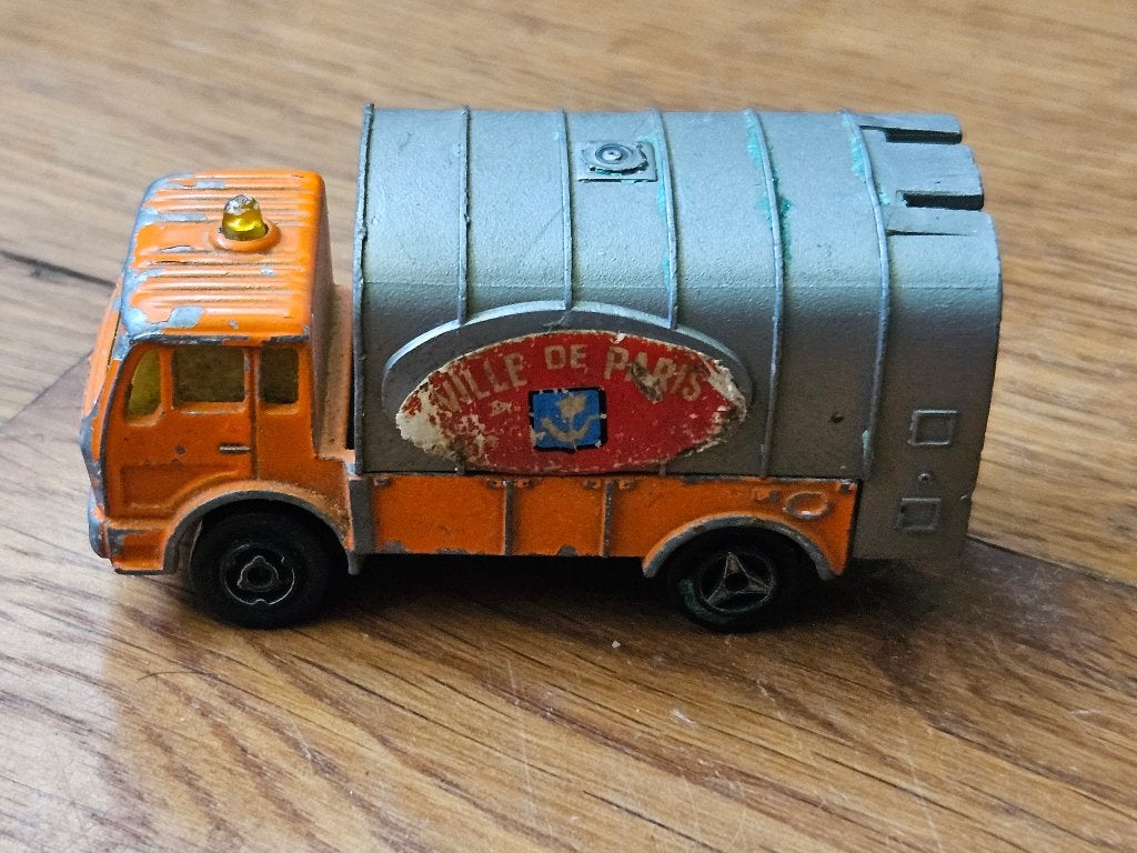 Majorette Mercedes Vuilniswagen - Vintage Speelgoed, Ophalen of Verzenden, Gebruikt, Bus of Vrachtwagen, Overige merken