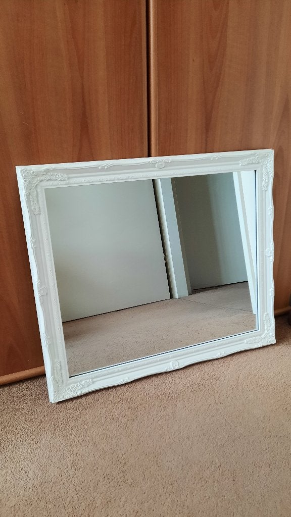 Spiegel wit Barok stijl 55 x 65 cm, Huis en Inrichting, Woonaccessoires | Spiegels, Ophalen, Zo goed als nieuw, Minder dan 100 cm