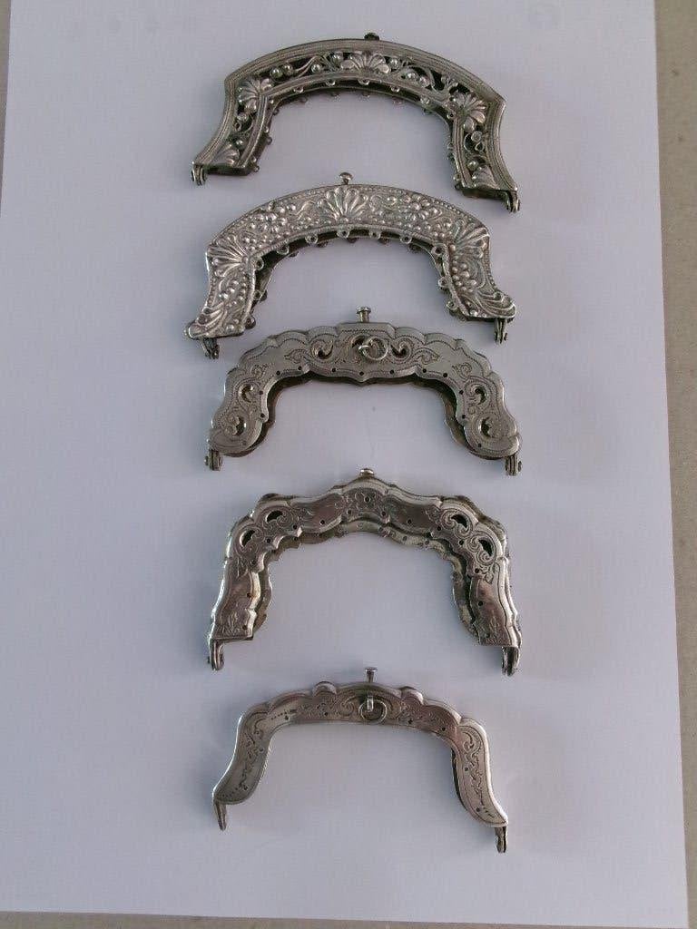 5 mooie zilveren beugeltjes voor tasje of portemonee, Antiek en Kunst, Ophalen of Verzenden, Zilver