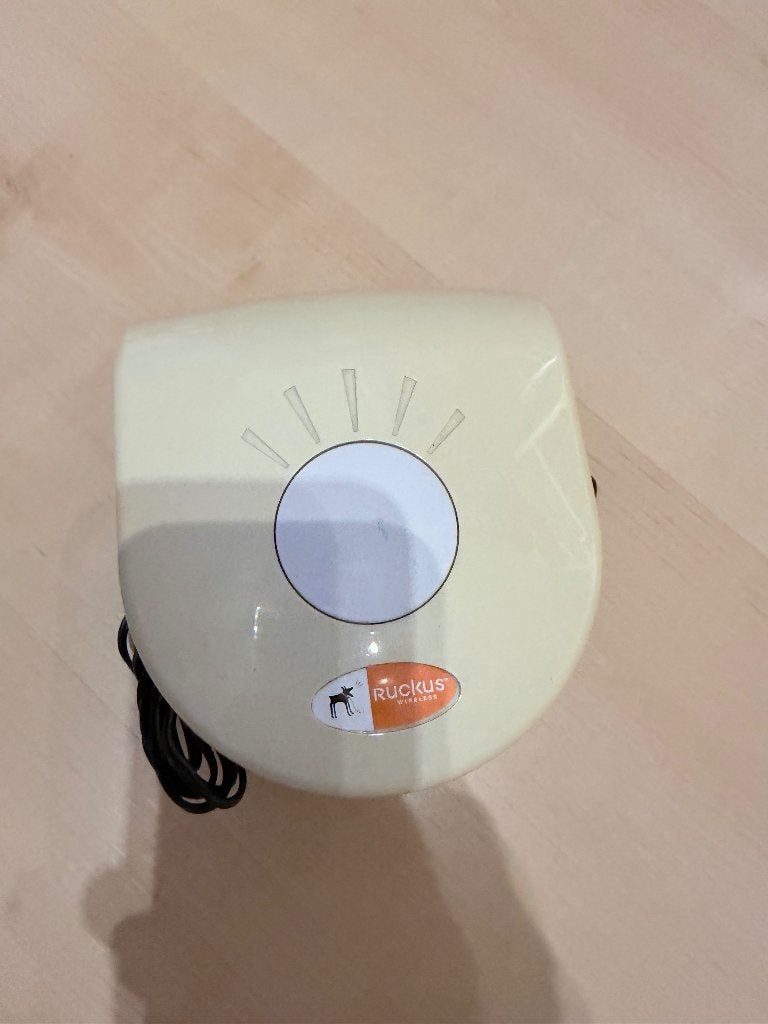 Ruckus MM2211 Multimedia Access Point, Ophalen of Verzenden, Gebruikt, Ruckus