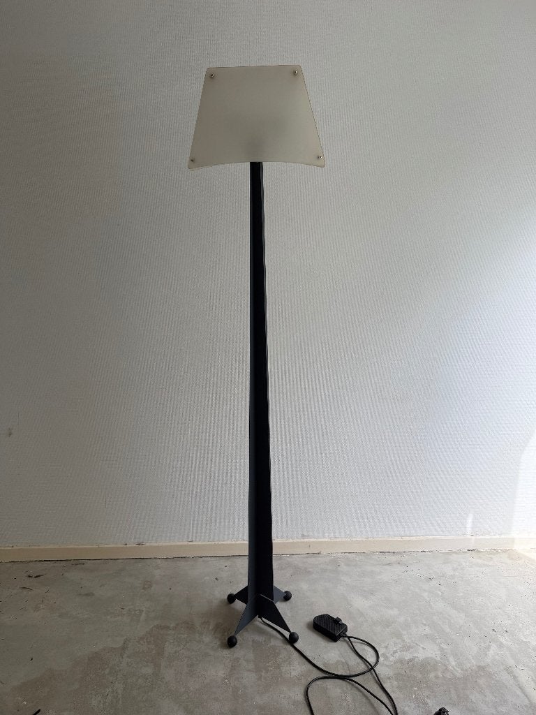 Eluce vloerlamp, halogeen, gevouwen plaatstaal en glasplaten, Ophalen, Gebruikt, Glas, 150 tot 200 cm