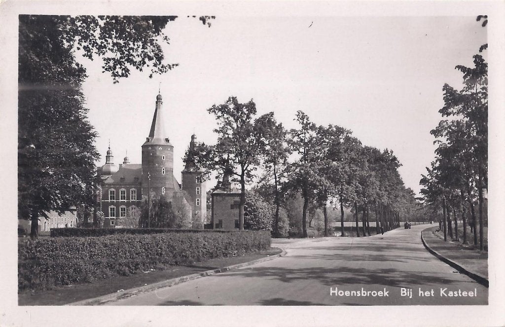 Hoensbroek het kasteel oude gelopen ansichtkaart ( 1273 ), Ophalen of Verzenden, 1920 tot 1940, Gelopen, Limburg