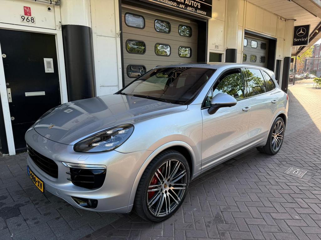 Porsche Cayenne 4.2 V8 Diesel Tiptronic S Platinum Edition, Auto's, Cayenne, Diesel, Vierwielaandrijving, Particulier