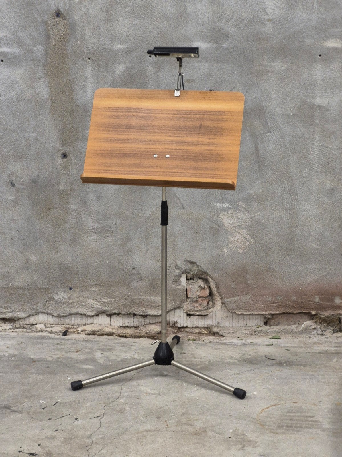 K&M standaard Orchestra music stand br 55cm incl lamp, Ophalen, Gebruikt, Muziekstandaard