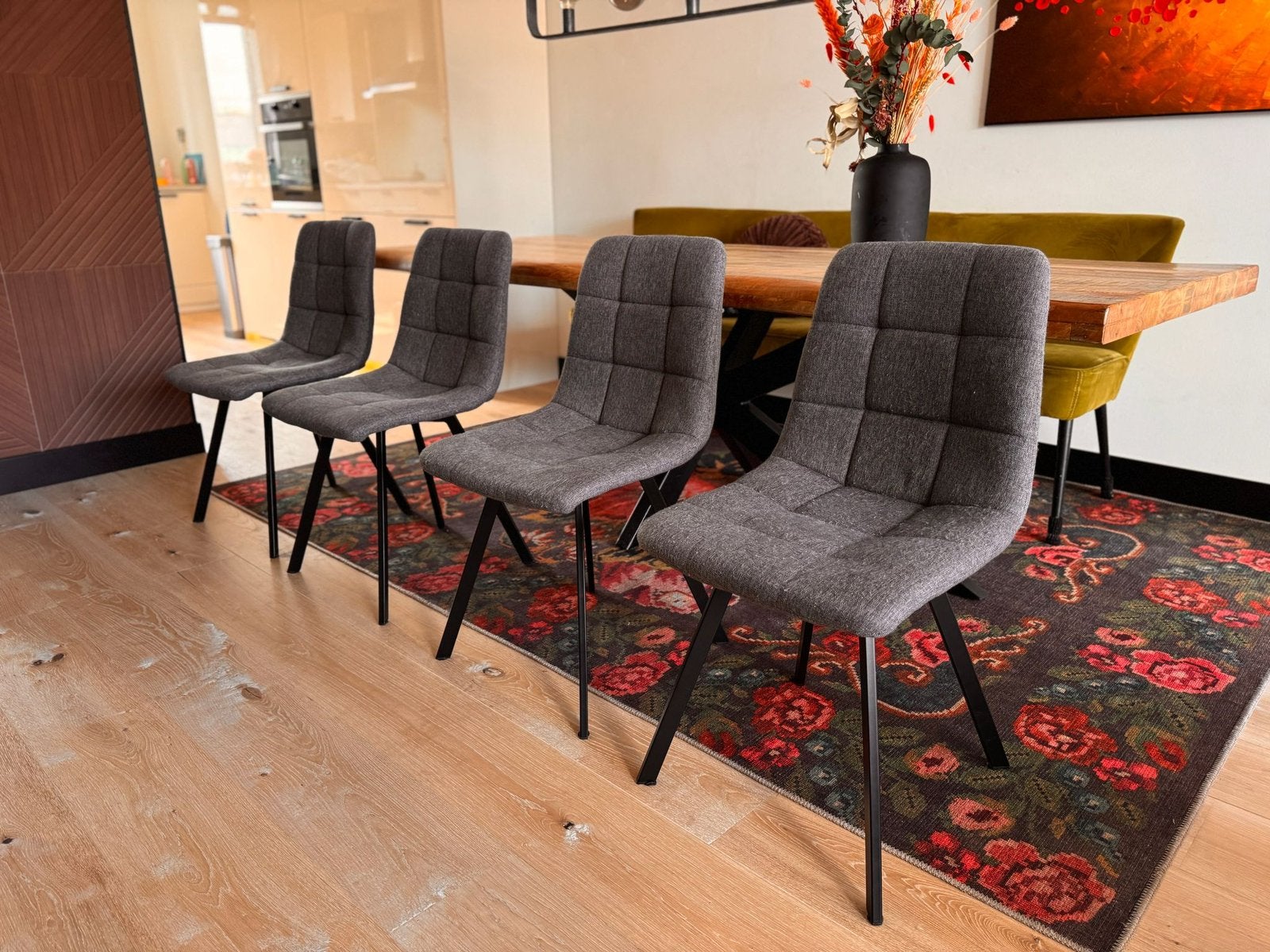 4 Woood Timon eetkamerstoelen, Ophalen of Verzenden, Zo goed als nieuw, Vier, Stof