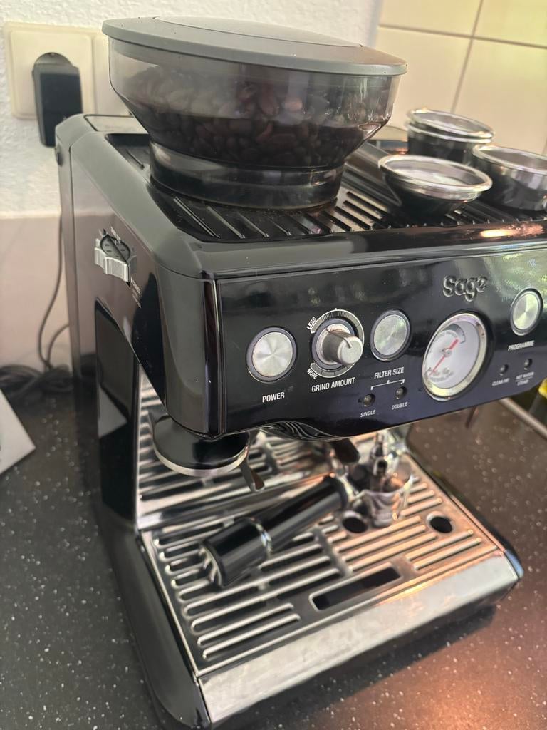 Sage Barista Express Espressomachine - Zwart, Ophalen, Afneembaar waterreservoir, Gebruikt, Espresso apparaat