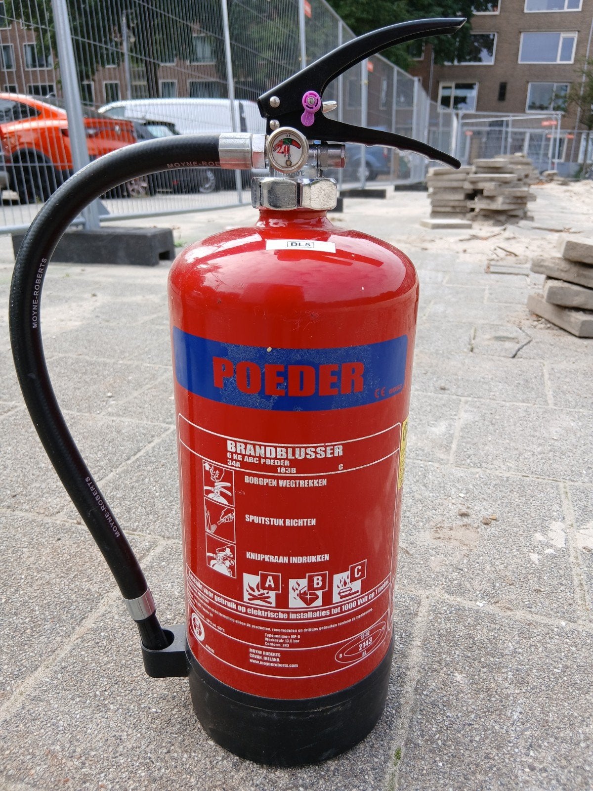 Brandblusser 6 KG ABC Poeder - Zo goed als nieuw, Ophalen of Verzenden, Zo goed als nieuw, Brandblusser