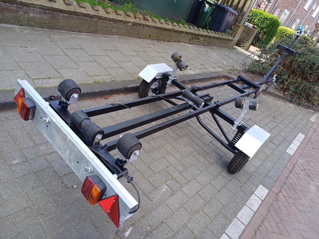 Boottrailer., Watersport en Boten, Ophalen, Minder dan 1500 kg, Gebruikt, Sloepentrailer